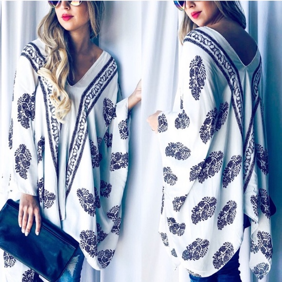 New LAST 1 Boho Bohemian Oversized Flowy Kimono Top white Black Mixed Print Top - Picture 3 of 15